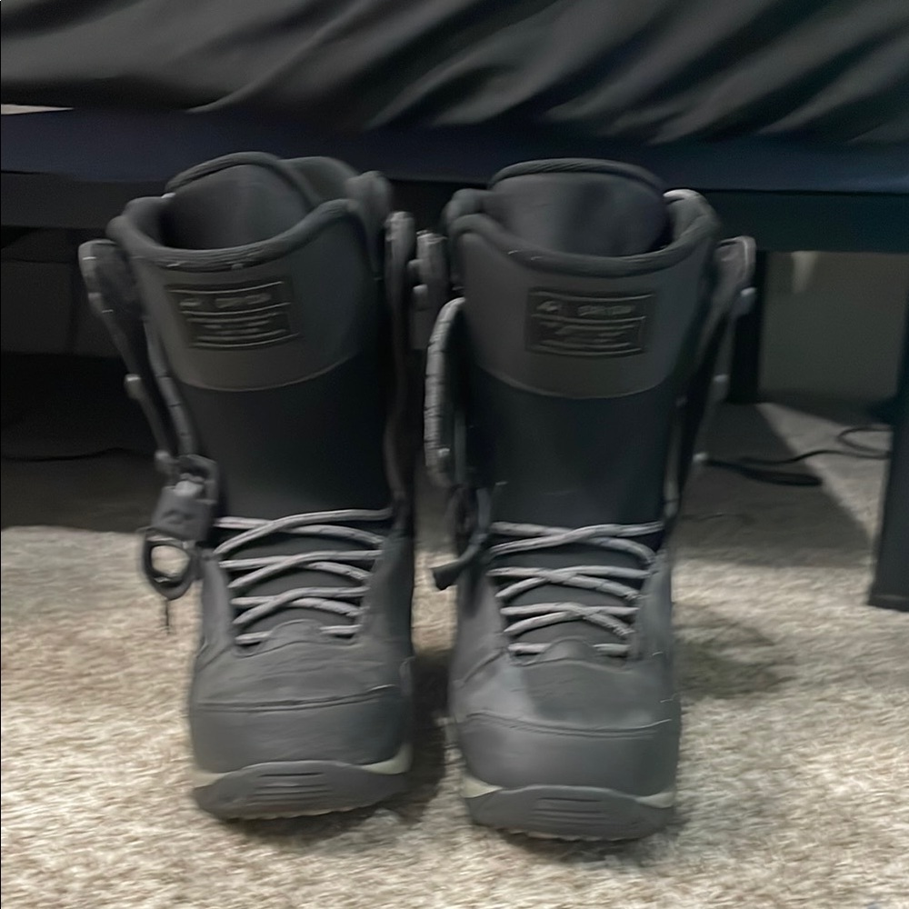 Orion Black Snowboard Boots